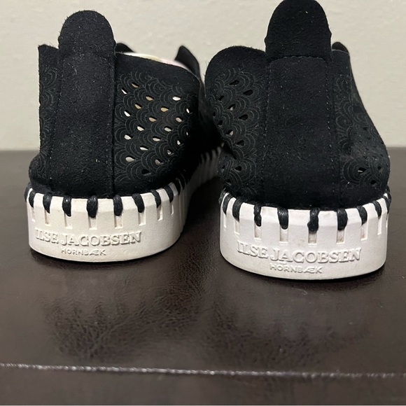 Ilse Jacobsen Tulip 139 black perforated slip on shoes size 38 - Picture 7 of 10